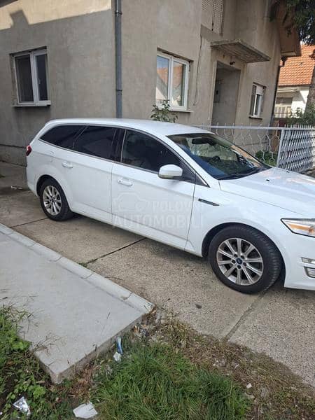Ford Mondeo 2013. god. -  kompletan auto u delovima
