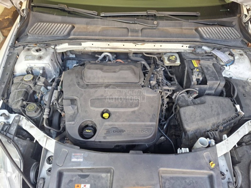Ford Mondeo 2013. god. -  kompletan auto u delovima