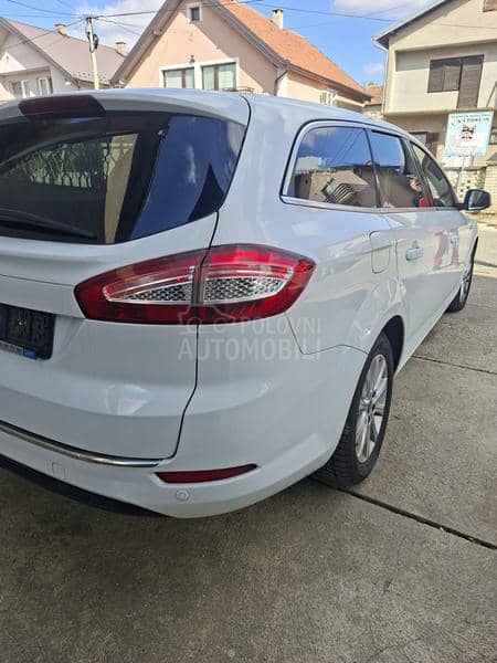 Ford Mondeo 2013. god. -  kompletan auto u delovima