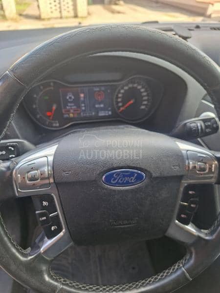 Ford Mondeo 2013. god. -  kompletan auto u delovima