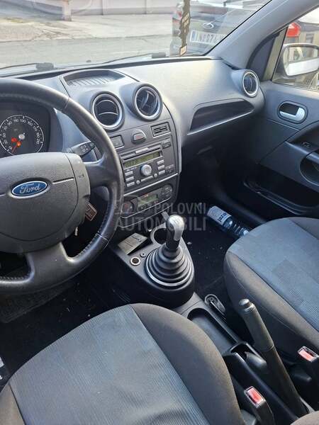 Delovi za Ford Fiesta 2007. god.