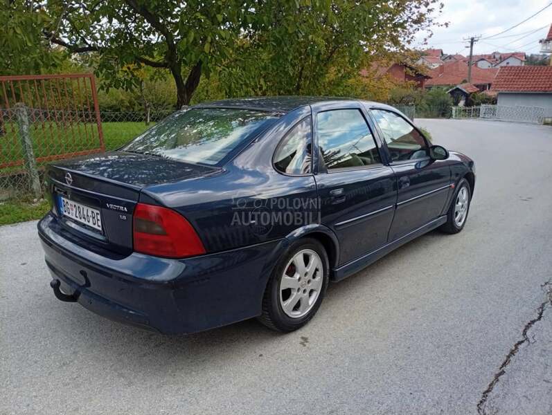 Opel Vectra B 