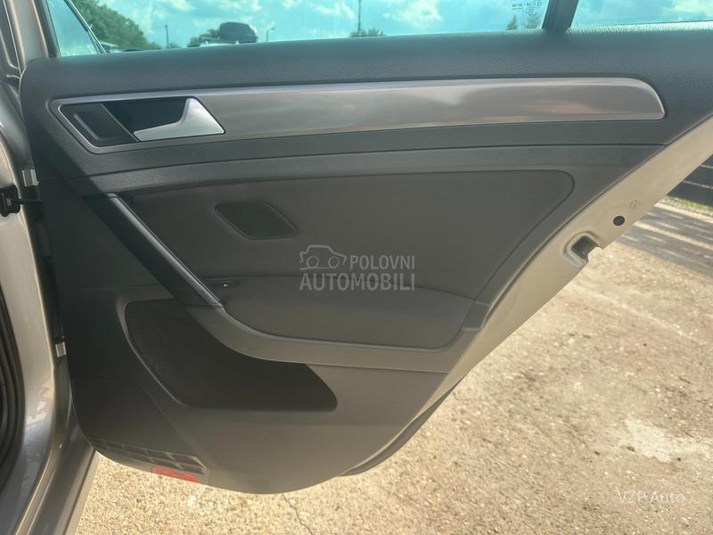 Volkswagen Golf 7 1.6 VEL/SERVIS