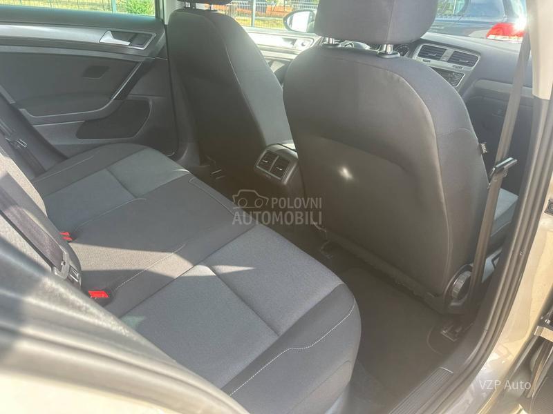 Volkswagen Golf 7 1.6 VEL/SERVIS