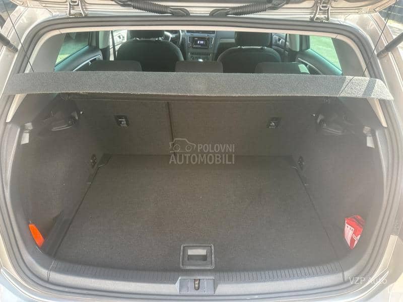 Volkswagen Golf 7 1.6 VEL/SERVIS