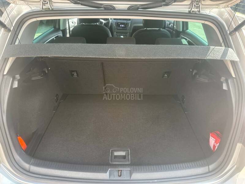 Volkswagen Golf 7 1.6 VEL/SERVIS