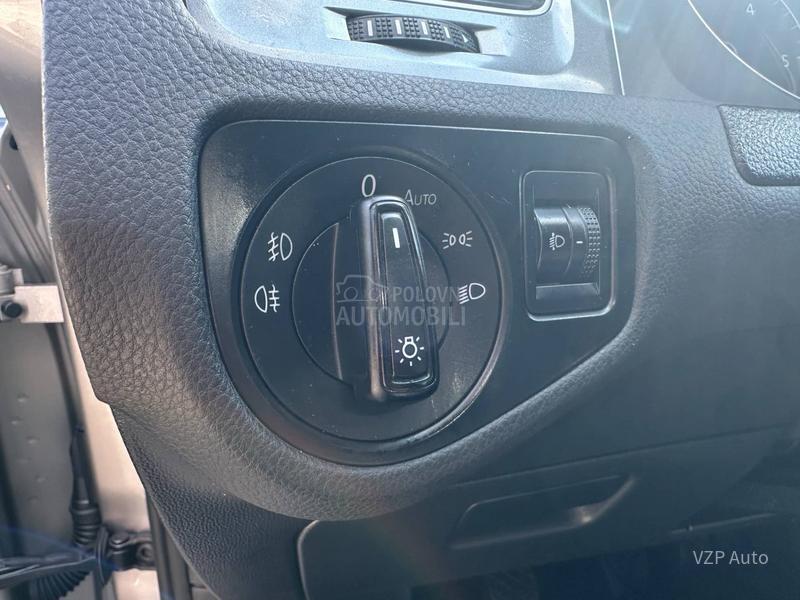Volkswagen Golf 7 1.6 VEL/SERVIS
