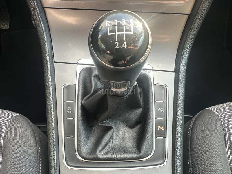 Volkswagen Golf 7 1.6 VEL/SERVIS