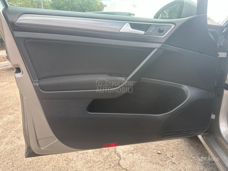 Volkswagen Golf 7 1.6 VEL/SERVIS