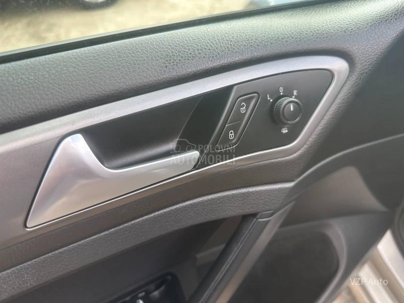 Volkswagen Golf 7 1.6 VEL/SERVIS