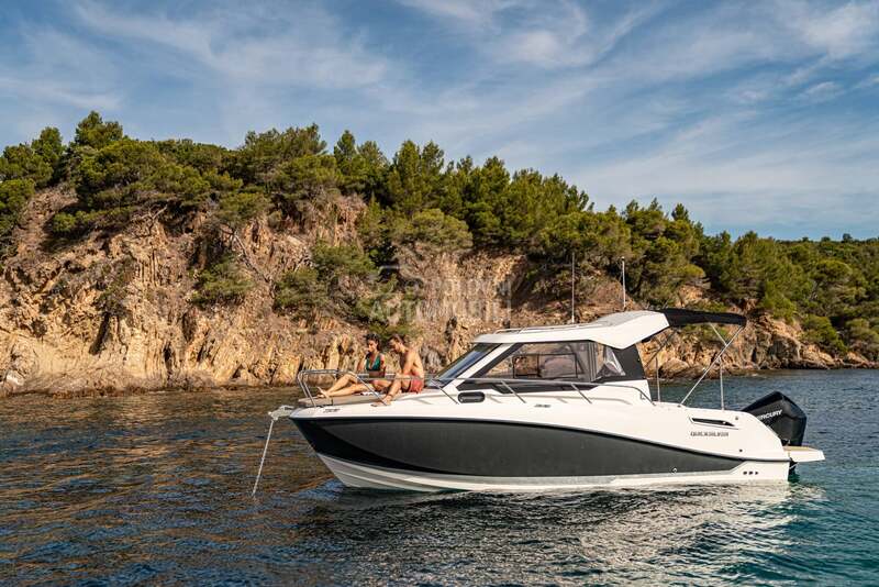 Quicksilver 705 Weekend i Mercury 150