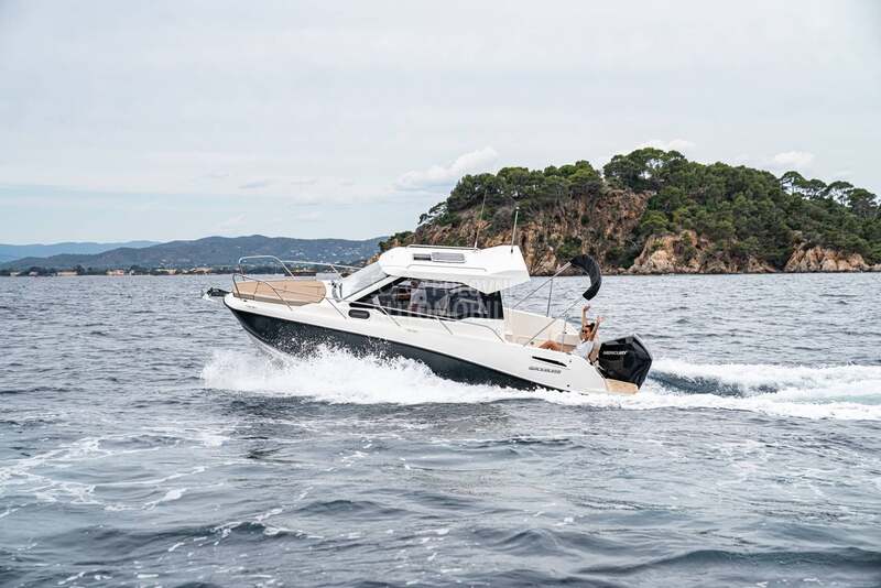 Quicksilver 705 Weekend i Mercury 150