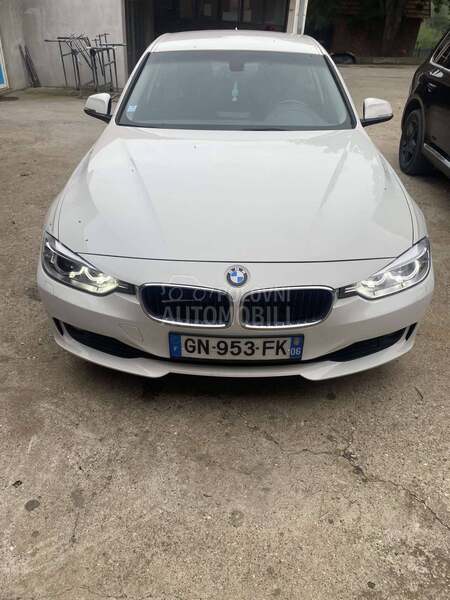 BMW 320 320i X DRIVE