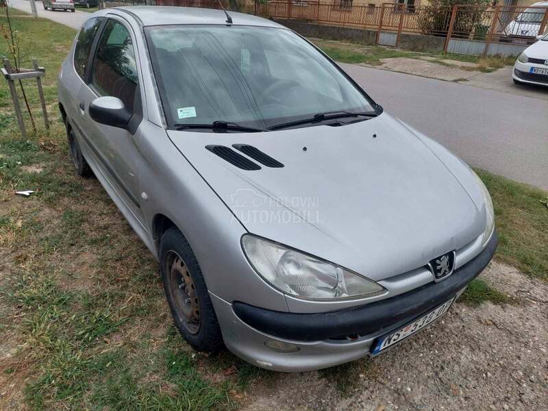 Peugeot 206 