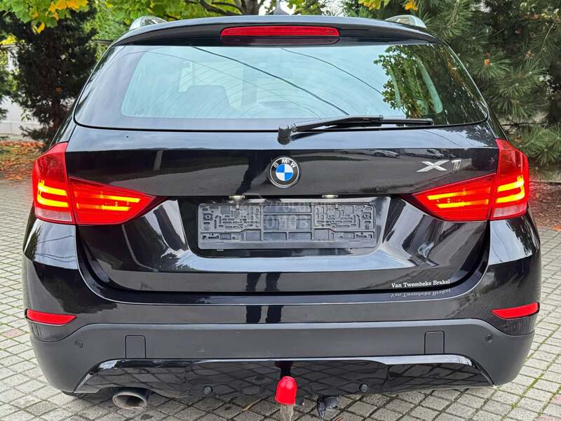 BMW X1 SPORT LED KOŽA X-D