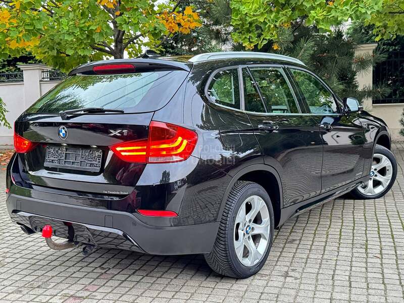 BMW X1 SPORT LED KOŽA X-D