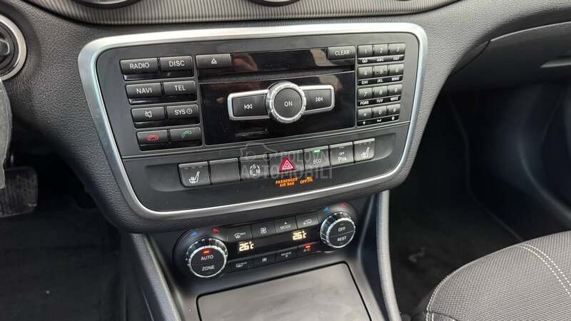 Mercedes Benz GLA 220 A.U.T.O.M.A.T  C.H