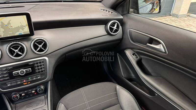 Mercedes Benz GLA 220 A.U.T.O.M.A.T  C.H