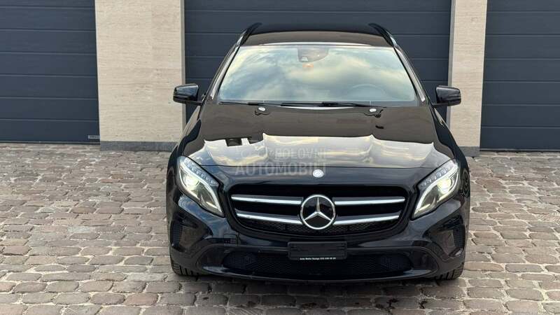 Mercedes Benz GLA 220 A.U.T.O.M.A.T  C.H