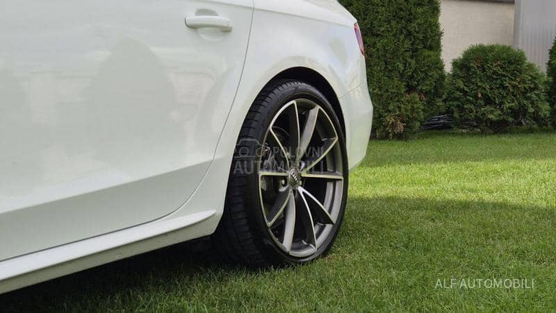 Audi A4 3.0 TDI QUATTRO