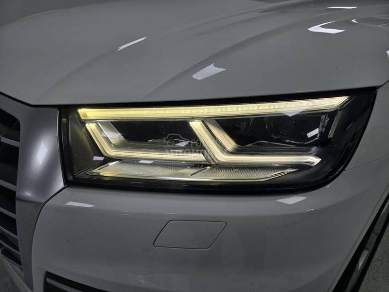 Audi Q5 3.0 tdi 333 Quattro Audi Q5 3.0 tdi 333 Quattro