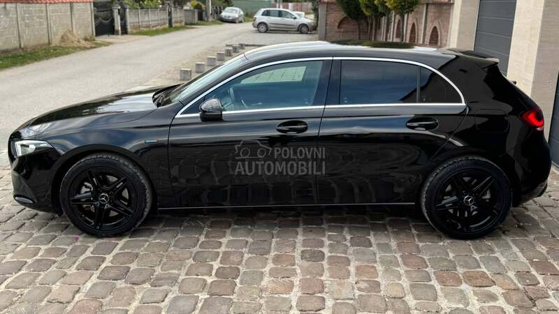 Mercedes Benz A 250 e Plug in HYBRiD