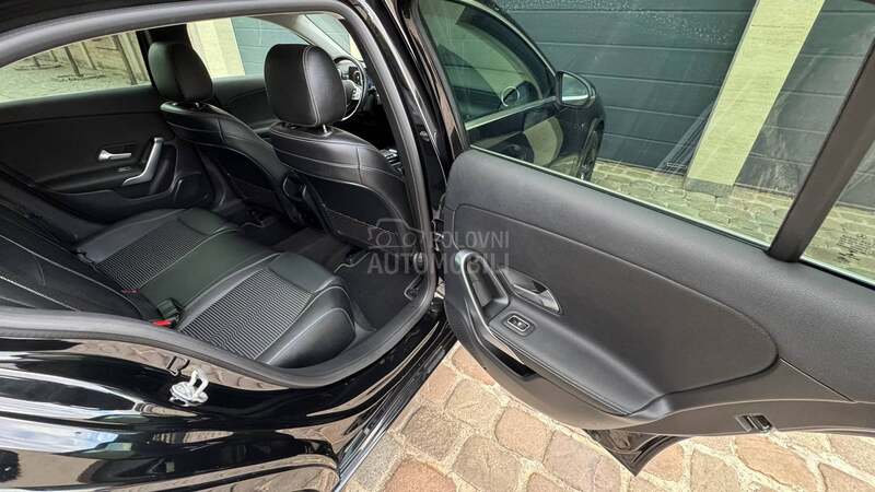 Mercedes Benz A 250 e Plug in HYBRiD