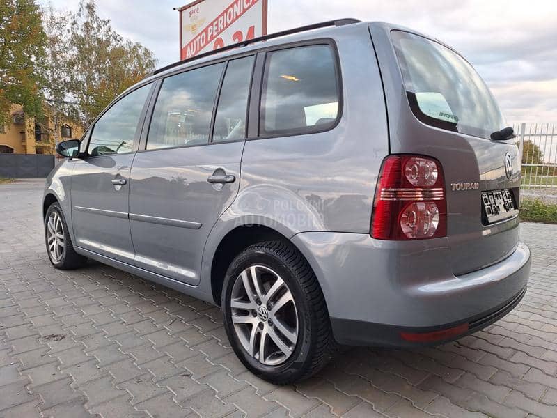 Volkswagen Touran CNG