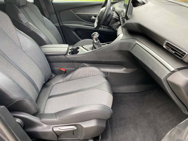 Peugeot 3008 67.000 k.m.