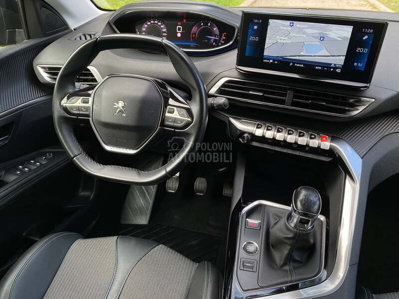 Peugeot 3008 67.000 k.m.