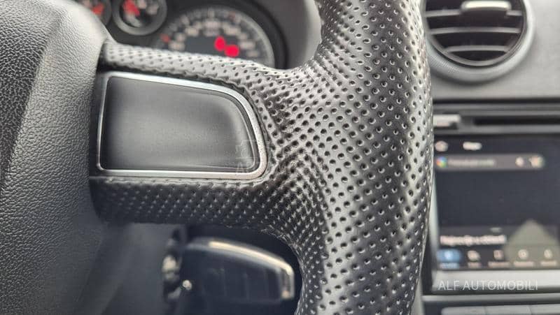 Audi A3 1.6 TDI S-TRONIK