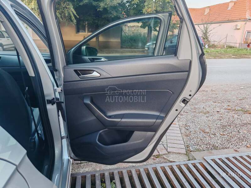 Volkswagen Polo 1.0 HIGHLINE LED