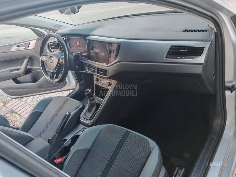Volkswagen Polo 1.0 HIGHLINE LED