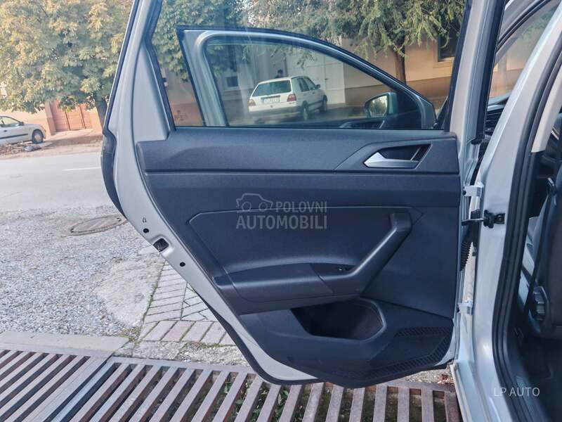 Volkswagen Polo 1.0 HIGHLINE LED