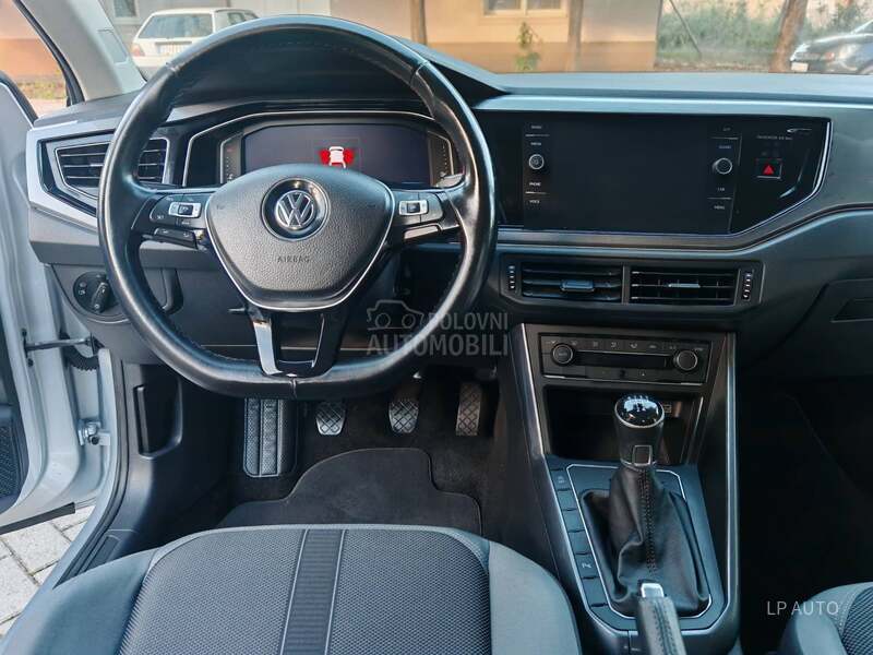 Volkswagen Polo 1.0 HIGHLINE LED