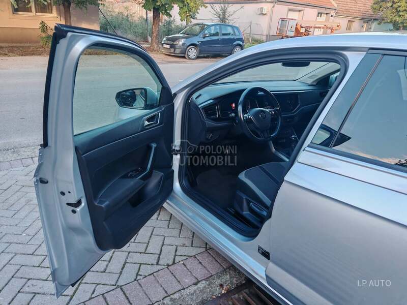 Volkswagen Polo 1.0 HIGHLINE LED