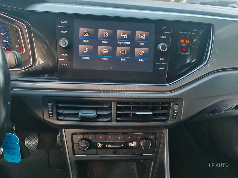 Volkswagen Polo 1.0 HIGHLINE LED