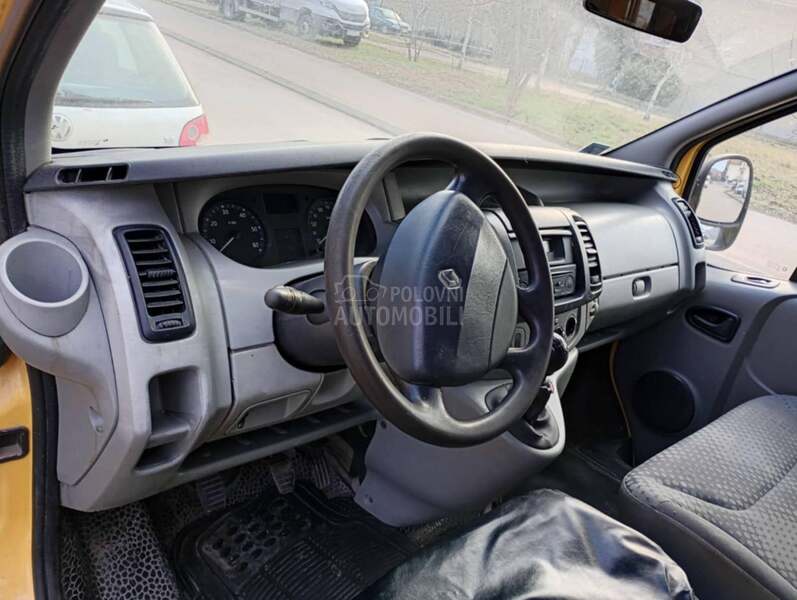 Renault Trafic 
