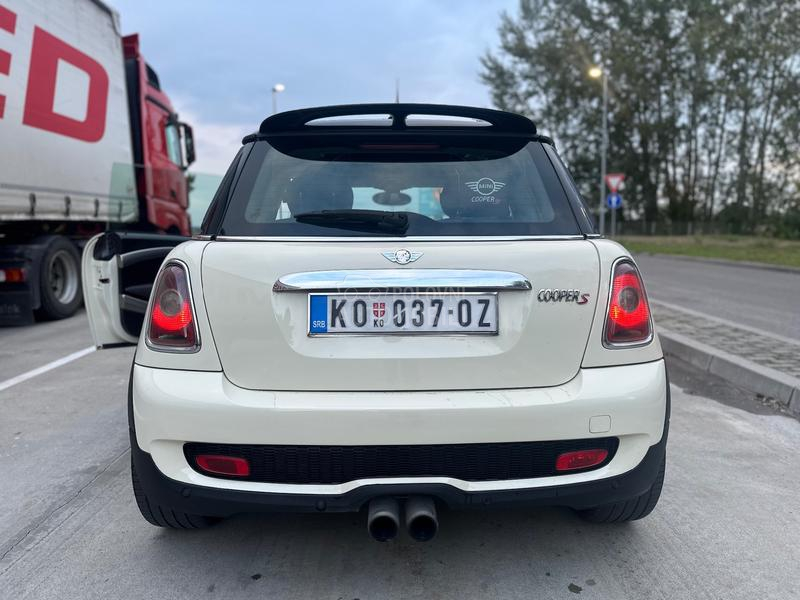 MINI Cooper S 1.6 Turbo