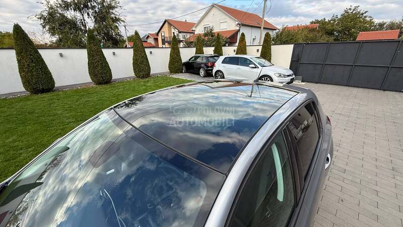 Peugeot 308 1.2 STYLE PANO