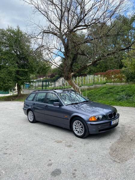 BMW 318 