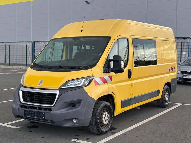 Peugeot Boxer 2.2 HDi 7 sedista