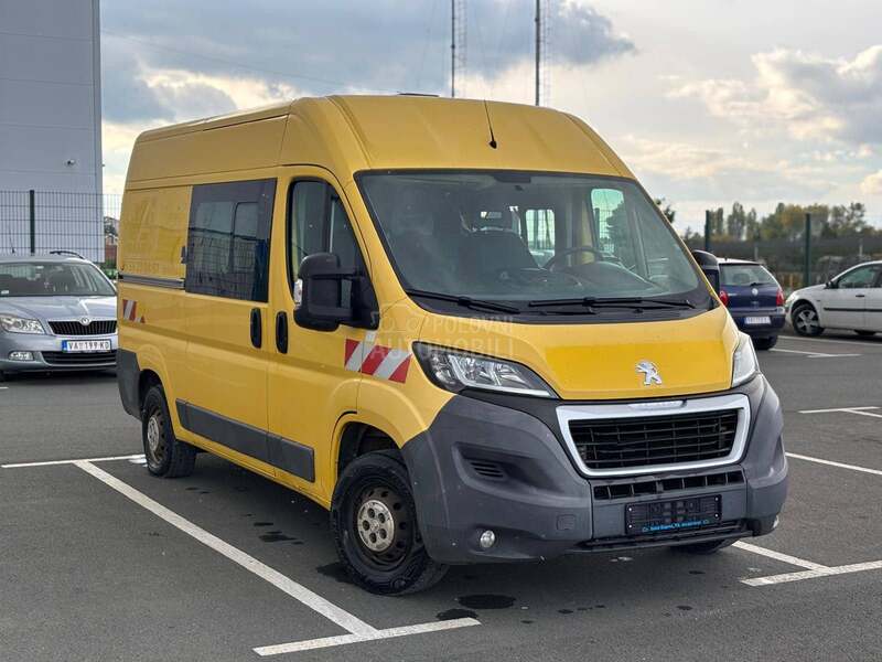 Peugeot Boxer 2.2 HDi 7 sedista