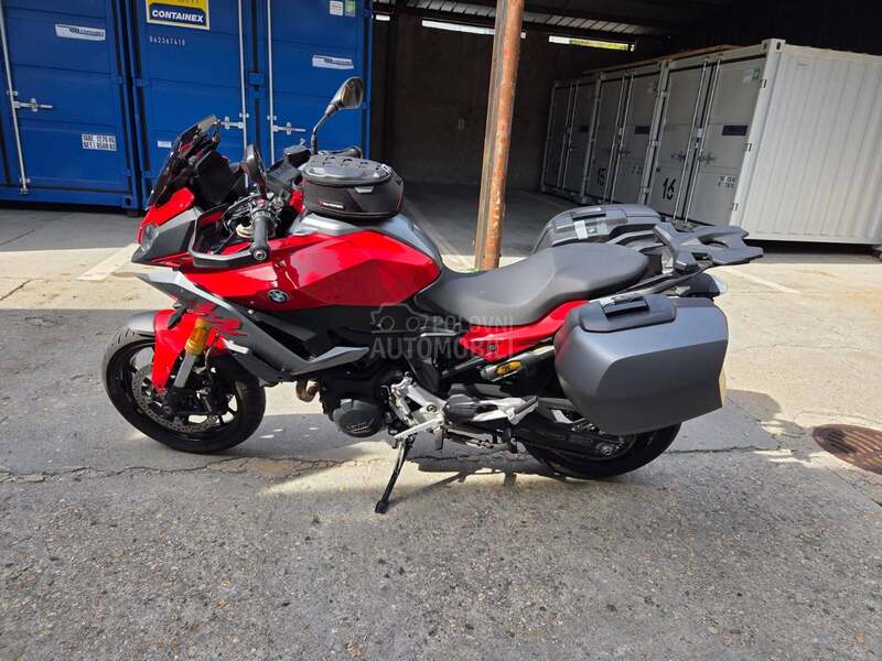 BMW F 900 xr