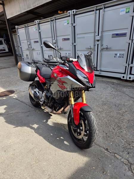 BMW F 900 xr