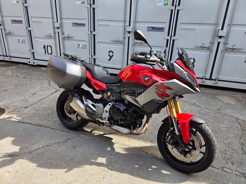 BMW F 900 xr