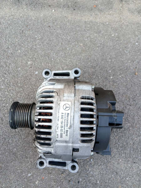 Alternator om642