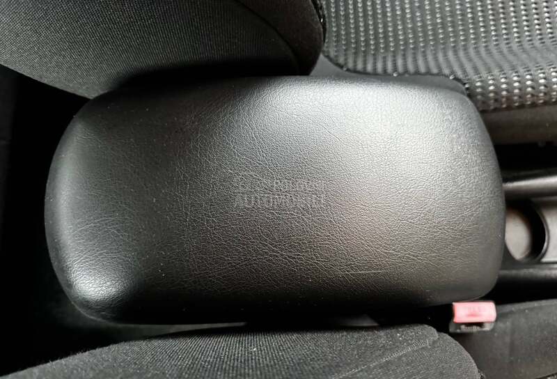 Citroen C4 1.6 HDI EXCLUSIVE