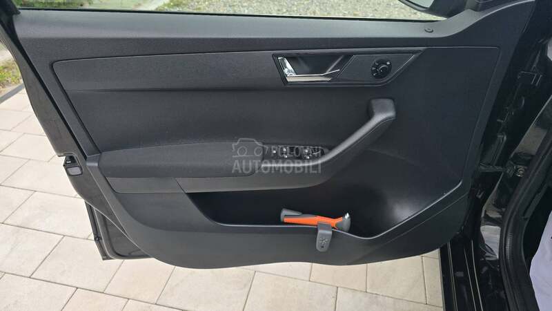 Škoda Fabia DRIVE