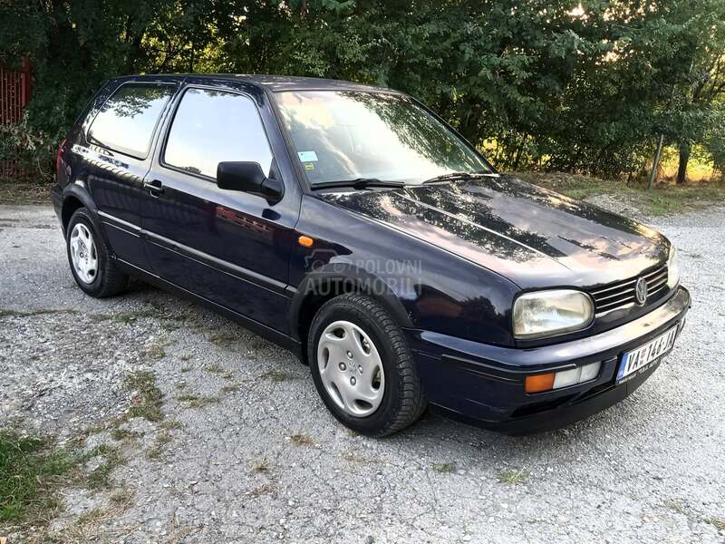 Volkswagen Golf 3 1.4 B E N Z I N